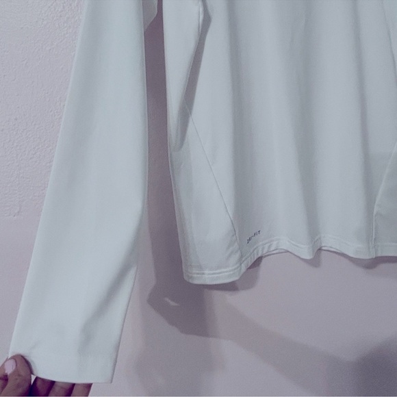 Nike Swim Dry Fit Long Sleeve Tee Sz M ✨AWESOME✨ - Picture 4 of 6